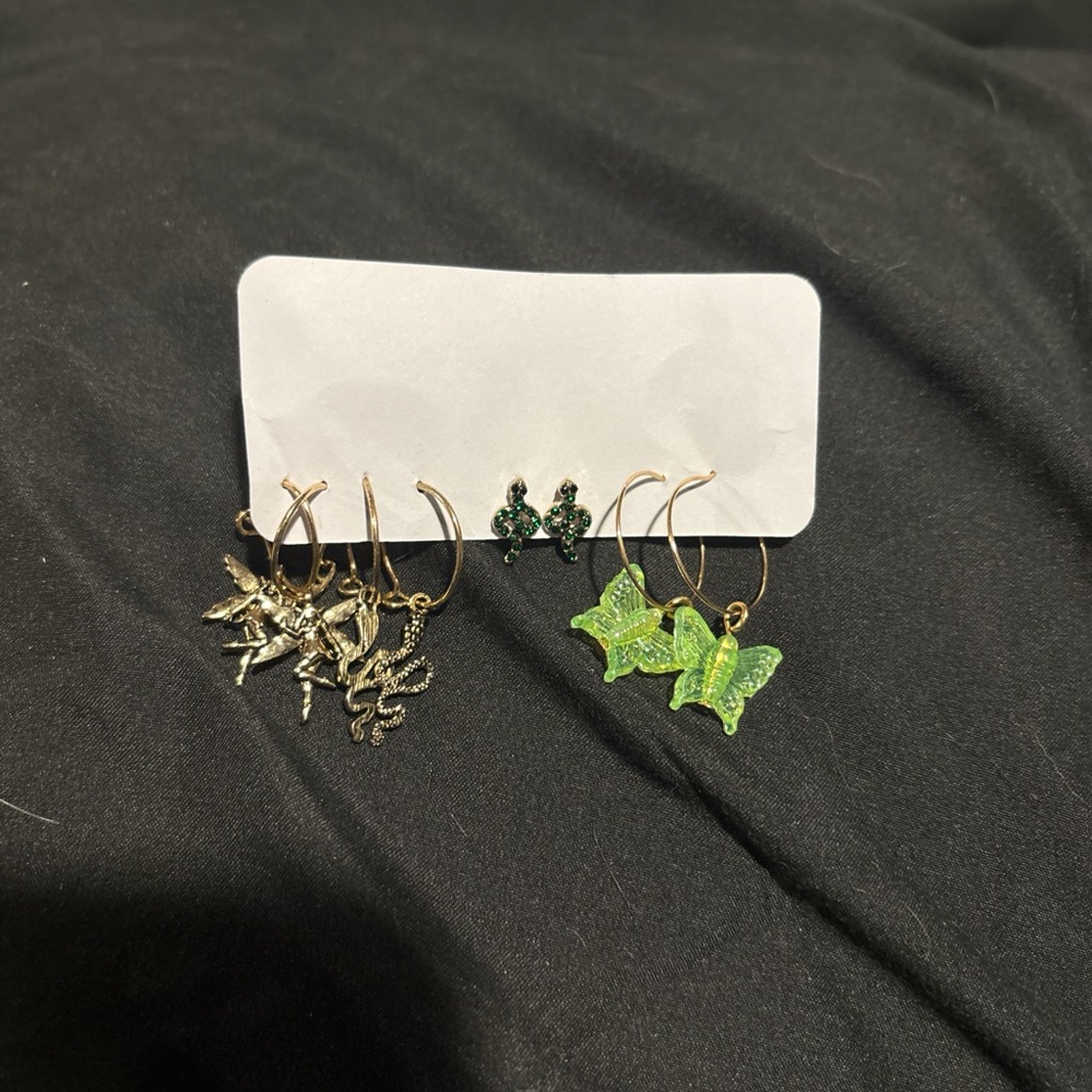 Hot Topic Gold and Green (snakes, butterfly, and fairies) (studs and hoops) Set